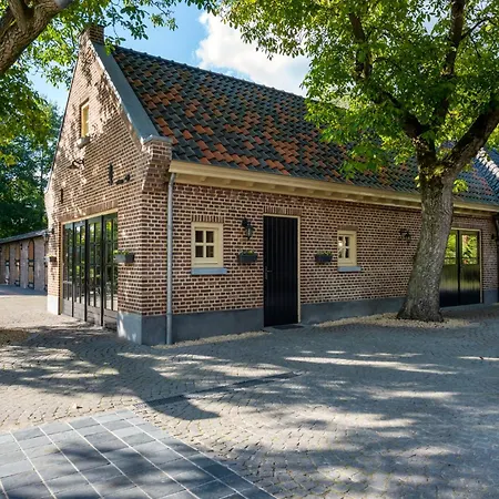 Dom wakacyjny Warm, Authentiek In Landelijke Omgeving