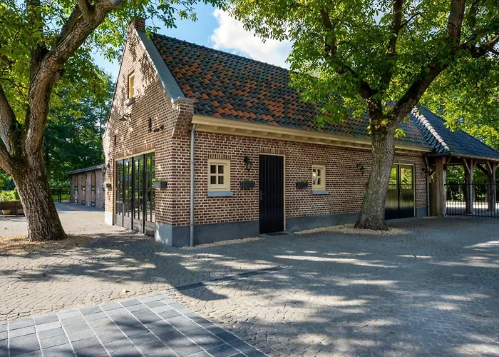 別荘 Warm, Authentiek In Landelijke Omgeving