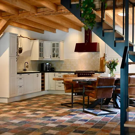 Warm, Authentiek In Landelijke Omgeving *